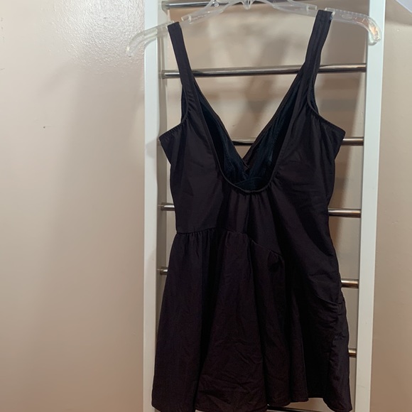 Miraclesuit Brown One Piece w/Skirt🥳🛍Host Pick🛍🥳 - Picture 6 of 10